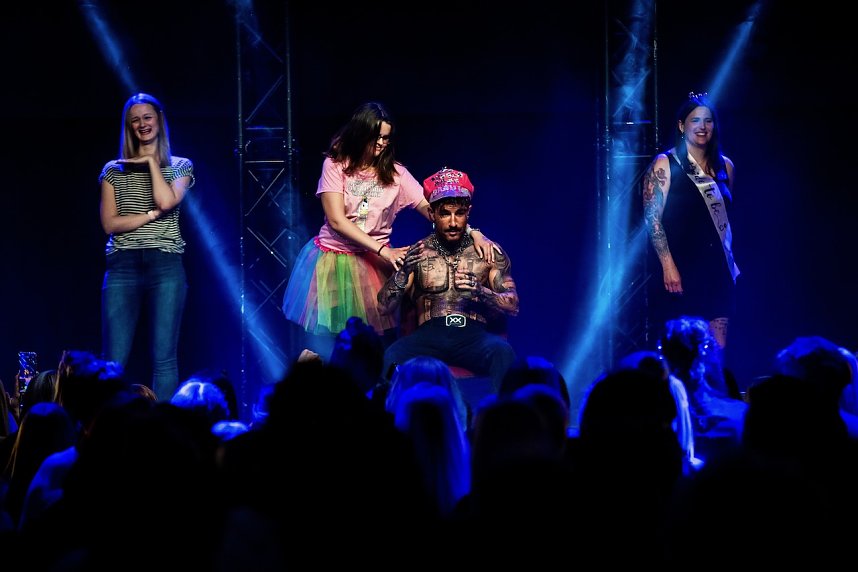 "Sixxpaxxs" im Kulturhaus Bleicherode