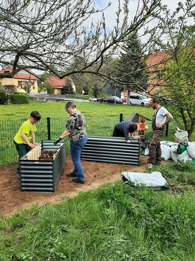 Arbeitseinsatz im Kindergarten Hohensteiner Burgspatzen