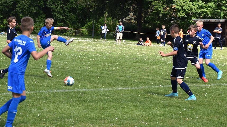 Wackers E2 spielte gegen Greu&szlig;en