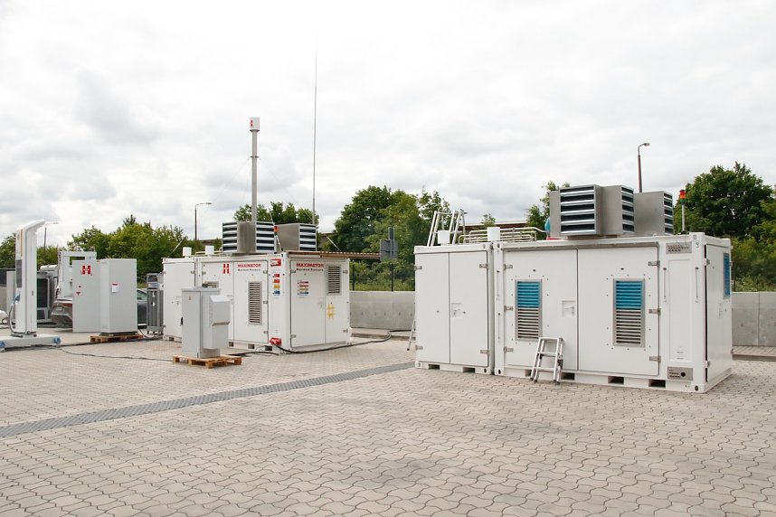 Wirtschaftsminister Wolfgang Tiefensee zu Gast bei Maximator Hydrogen