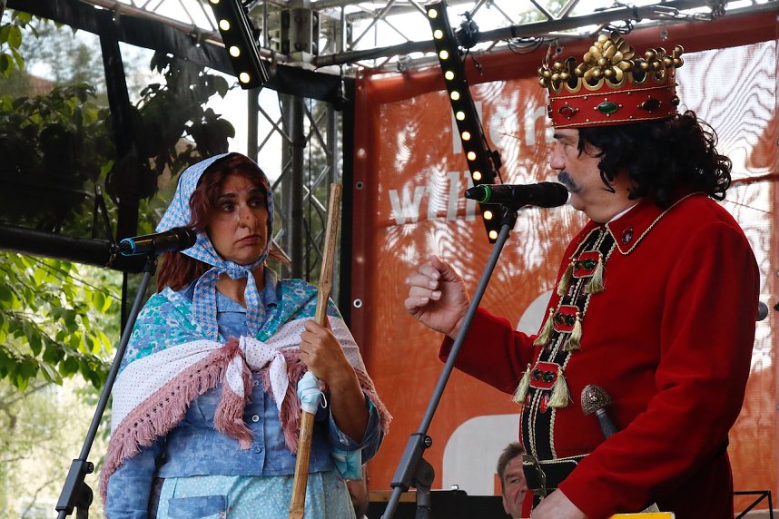 Das 52. Rolandsfest wurde nach zwei Jahren Pause heute auf dem Rathausplatz in Nordhausen er&ouml;ffnet