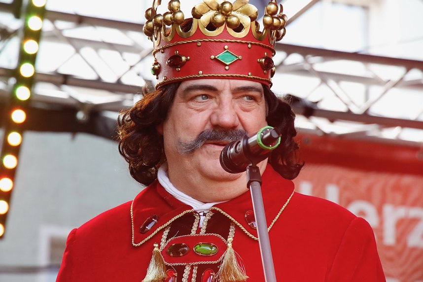 Das 52. Rolandsfest wurde nach zwei Jahren Pause heute auf dem Rathausplatz in Nordhausen er&ouml;ffnet