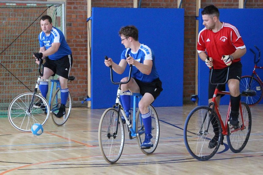 Die Ilfelder Radballer k&auml;mpfen weiter um den Aufstieg