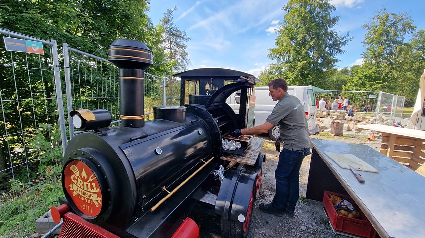 Hackesp&auml;nchenfest in Rothes&uuml;tte