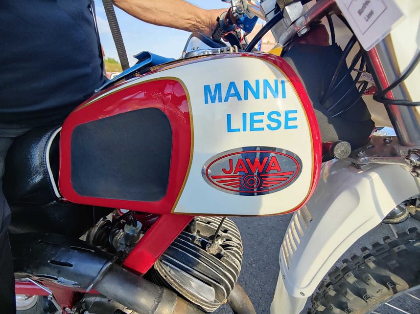 Motorr&auml;der im Ziegelwerk