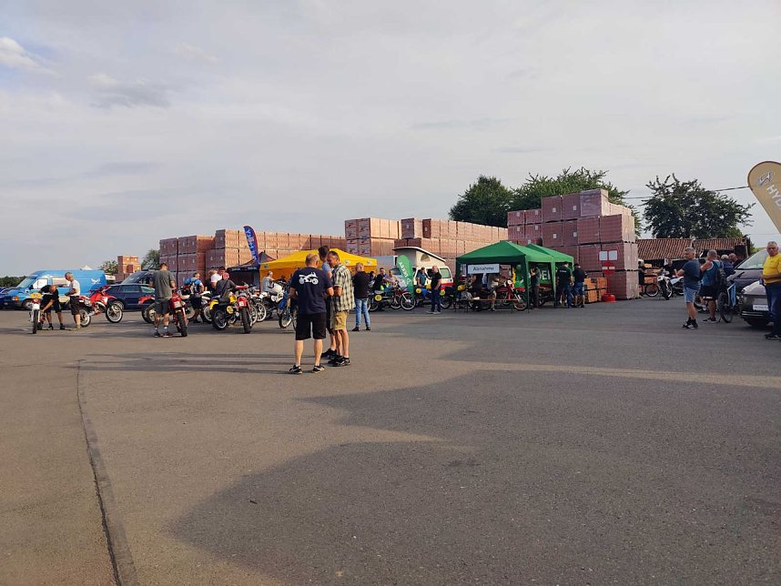 Motorr&auml;der im Ziegelwerk