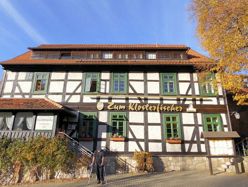 Peter Blei unterwegs im Kloster Michaelisstein