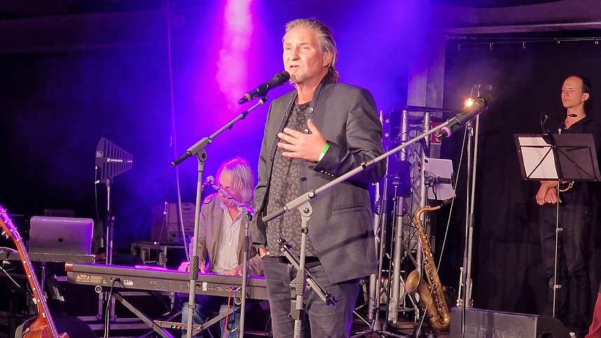 Konzertsaal auf dem Parkdeck