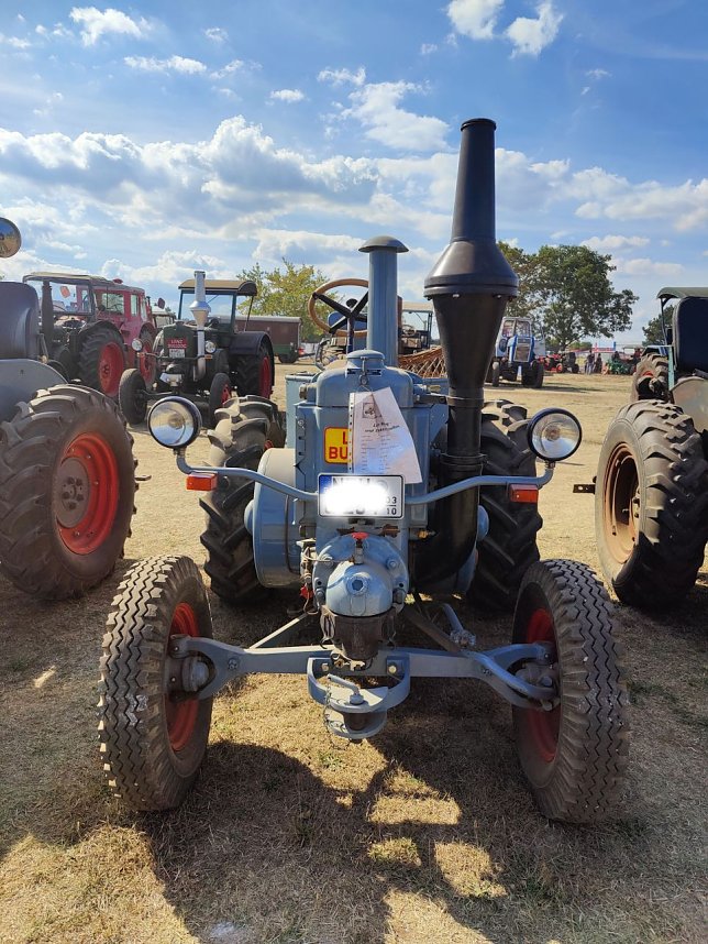 20. Dreschfest auf dem Scheunenhof