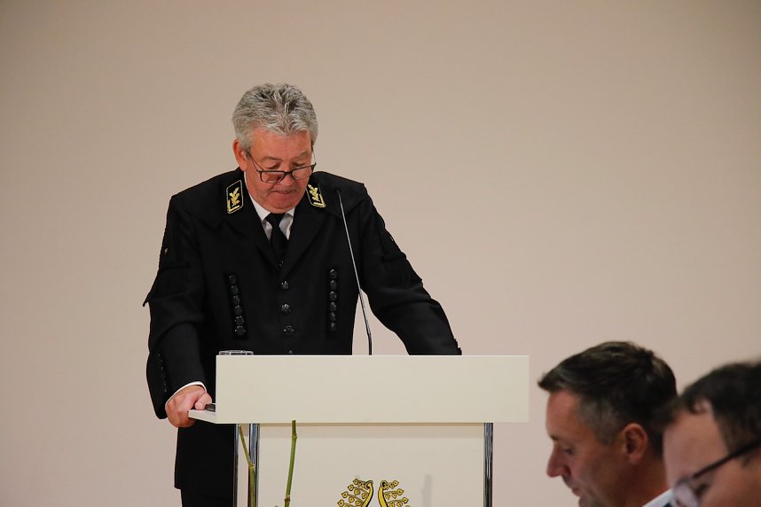 Festakt im Ratssaal: 30 Jahre Schachtbau bei Bauer