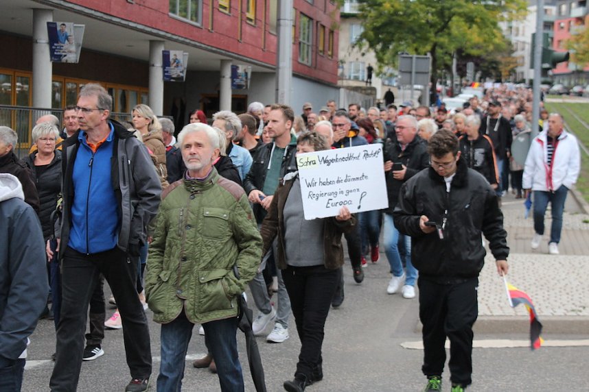 "B&uuml;rgerbewegung" durch die Nordh&auml;user Innenstadt