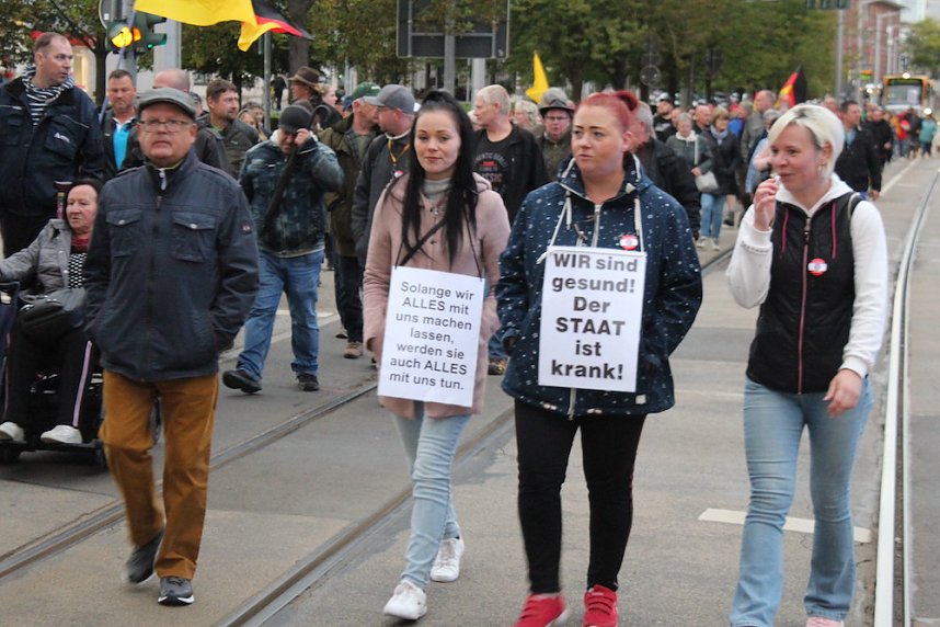 "B&uuml;rgerbewegung" durch die Nordh&auml;user Innenstadt