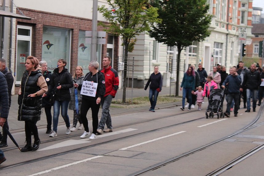 "B&uuml;rgerbewegung" durch die Nordh&auml;user Innenstadt