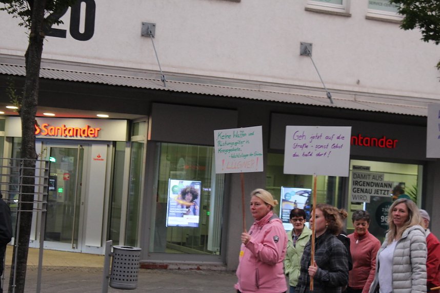 "B&uuml;rgerbewegung" durch die Nordh&auml;user Innenstadt