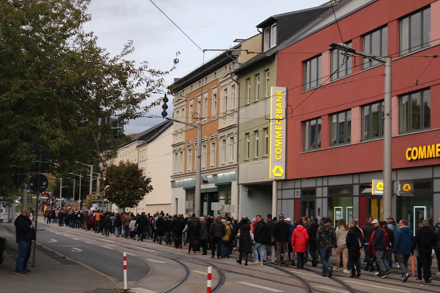 "B&uuml;rgerbewegung" durch die Nordh&auml;user Innenstadt