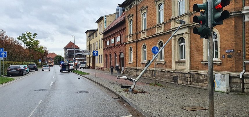 Unfall Uferstra&szlig;e