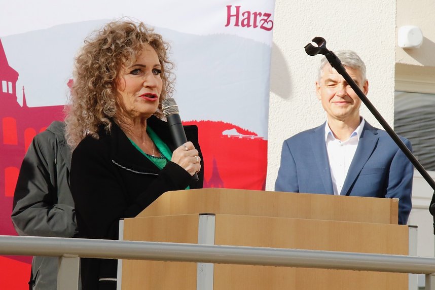 Es "Schillert" in Bleicherode - der Umbau des Gymnasiums wurde heute offiziell beendet