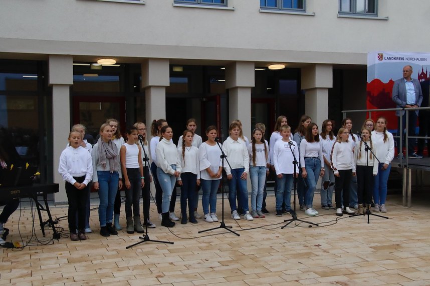 Es "Schillert" in Bleicherode - der Umbau des Gymnasiums wurde heute offiziell beendet