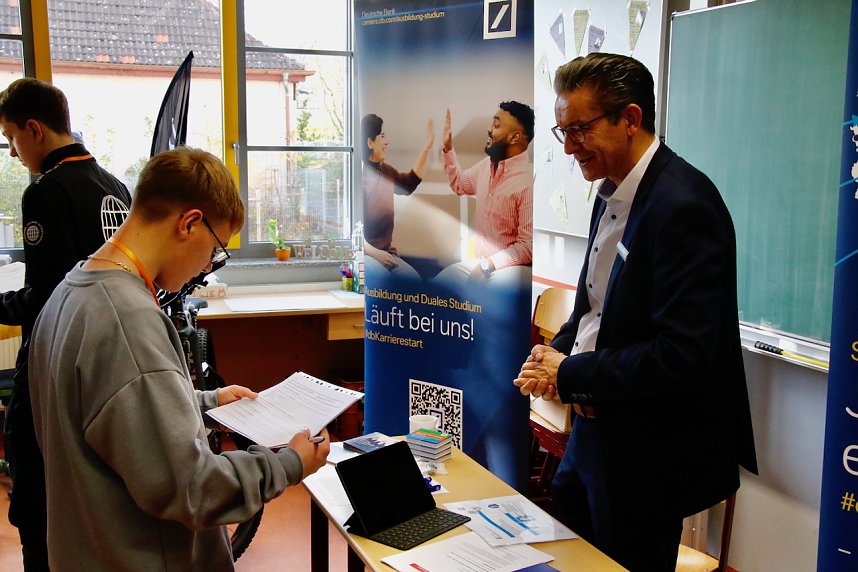 Seminarfach- und Mini-Berufsmessen im Landkreis