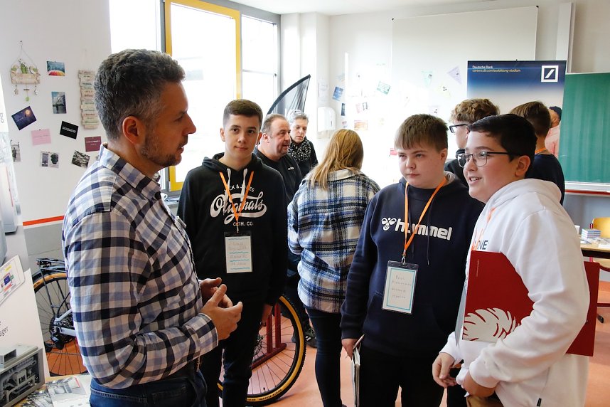 Seminarfach- und Mini-Berufsmessen im Landkreis