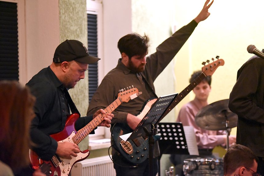 Tryon in der Jazzmangel