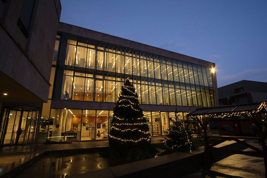 Nordhausen und sein Weihnachtsmarkt in festlichem Schmuck