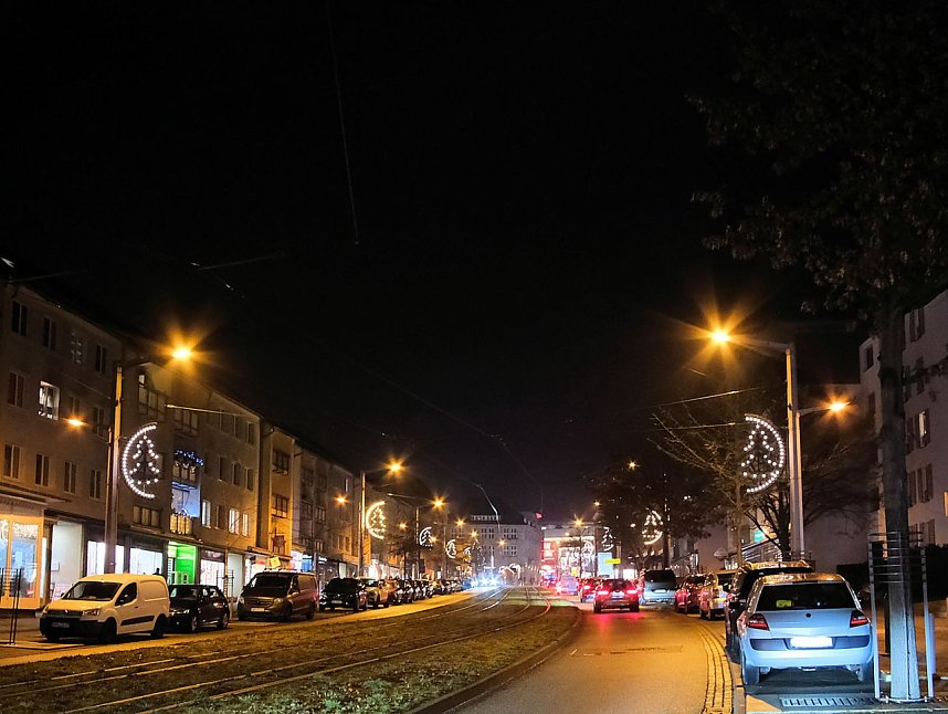 Nordhausen und sein Weihnachtsmarkt in festlichem Schmuck