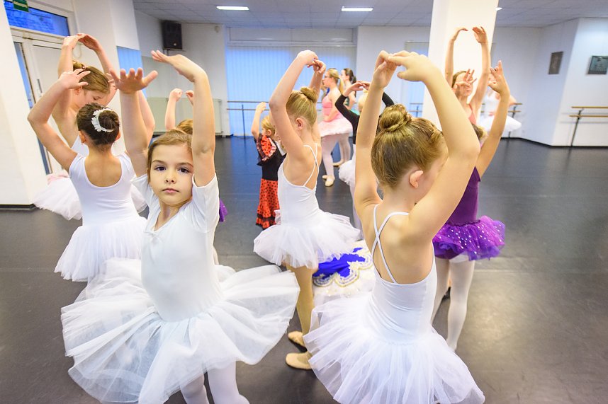 Tanzstudio Radeva bereitet Weihnahctsauff&uuml;hrungen vor