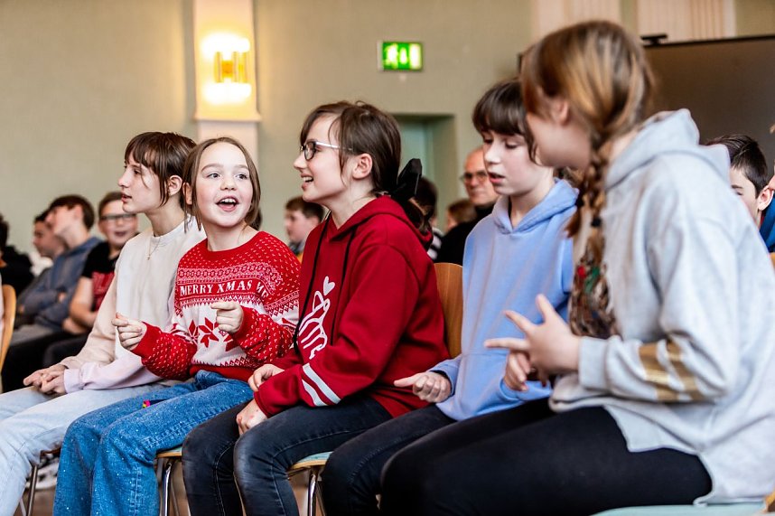 Das Duo Ruggieri trat am 1. Dezember im Humboldt-Gymnasium auf