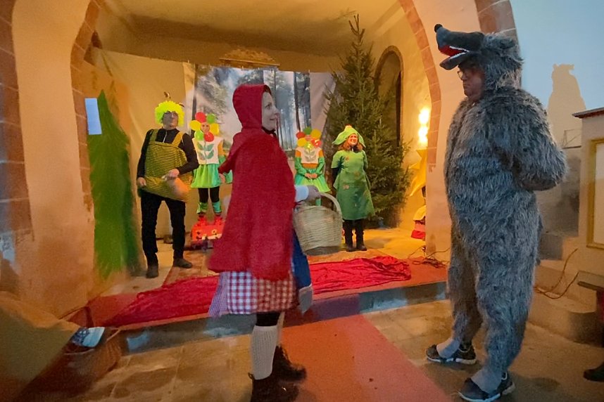 M&auml;rchenspiel in der Kirche