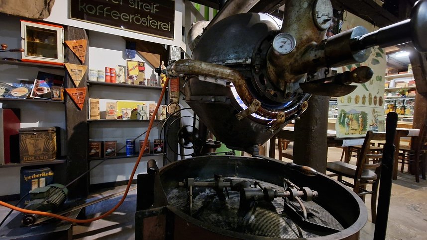 Das "gute alte St&uuml;ck" - der Kugelr&ouml;ster der Firma "Drei Streif"