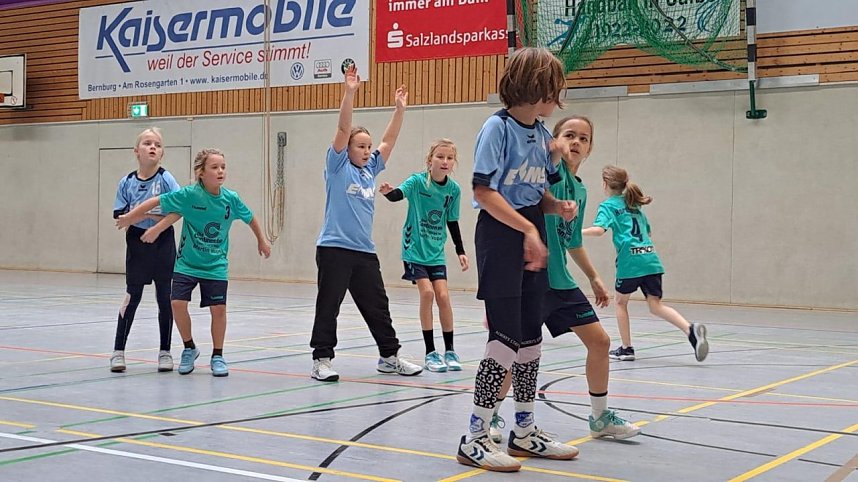 Weihnachtliches Turnier mit der NSV-F-Jugend