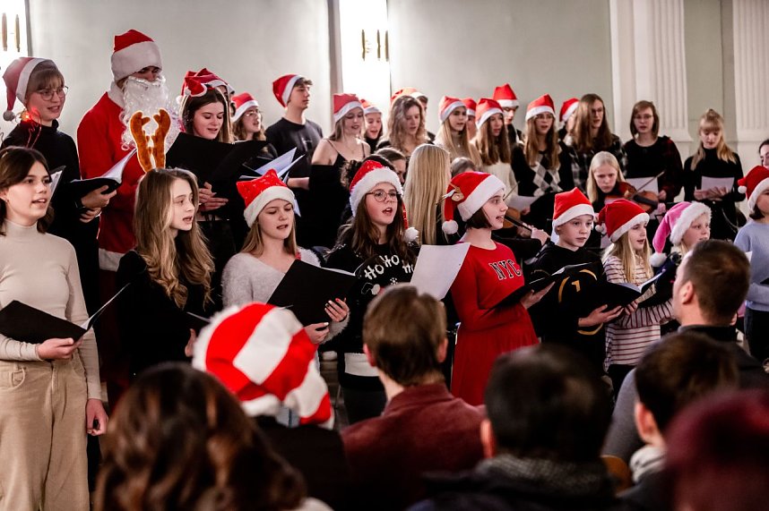 Weihnachtskonzert am Humboldt-Gymnasium