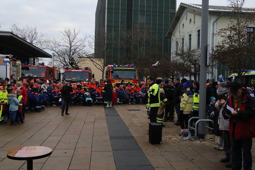 Das Friedenslicht aus Bethlehem ist zum 14. mal im Landkreis verteilt worden
