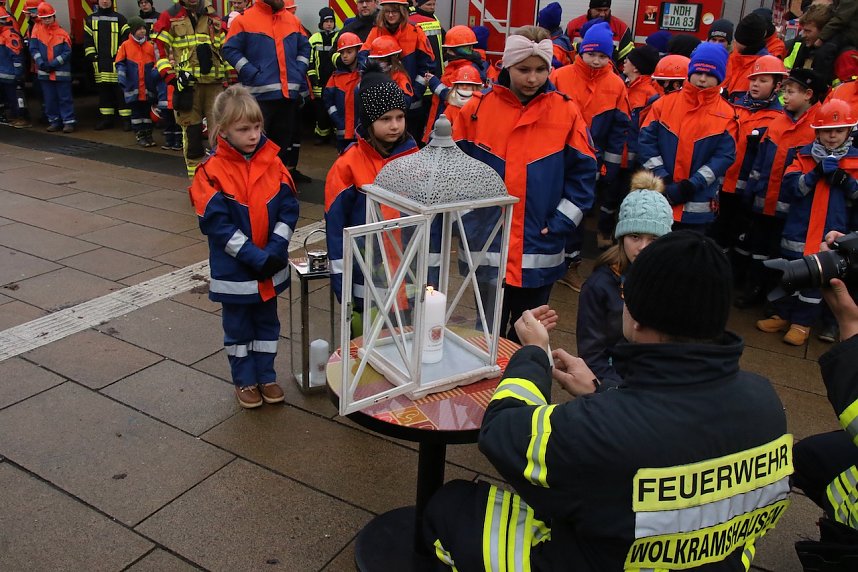 Das Friedenslicht aus Bethlehem ist zum 14. mal im Landkreis verteilt worden