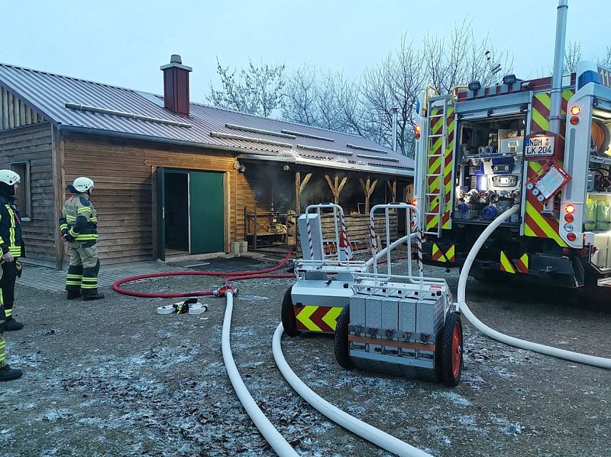 Holzbungalow brannte