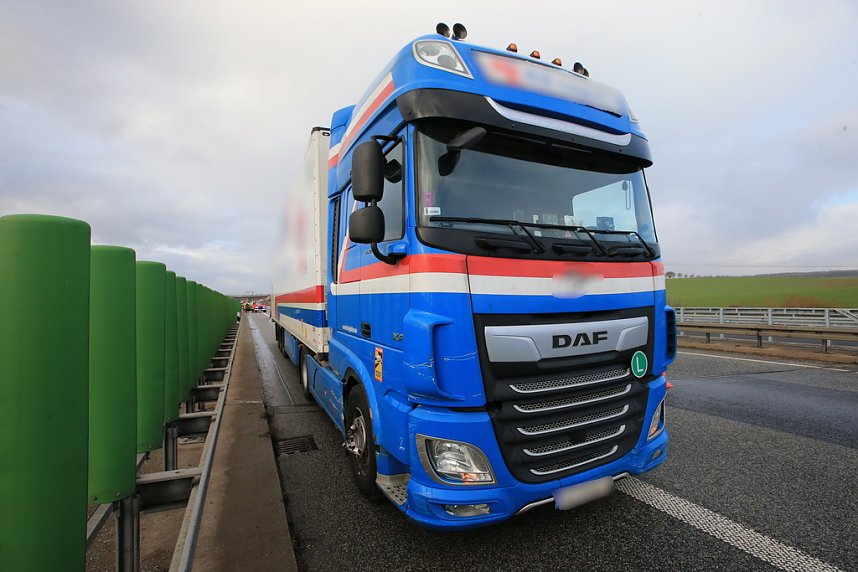 Mehrere Schutzengel an Bord gehabt - Unfall auf der A38