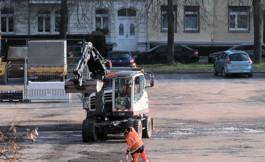 Kraterlandschaft geht es an den Kragen