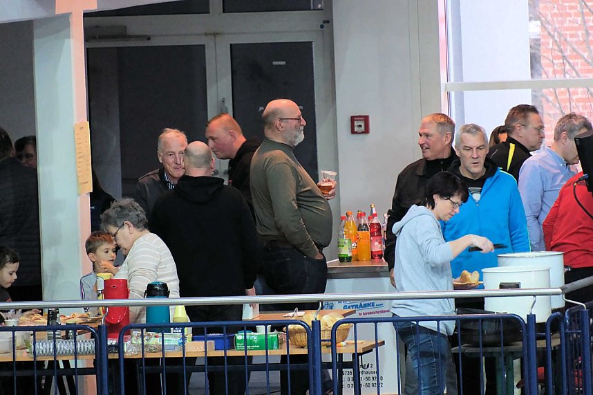 Peter Blei beim Kugelsto&szlig; Indoor