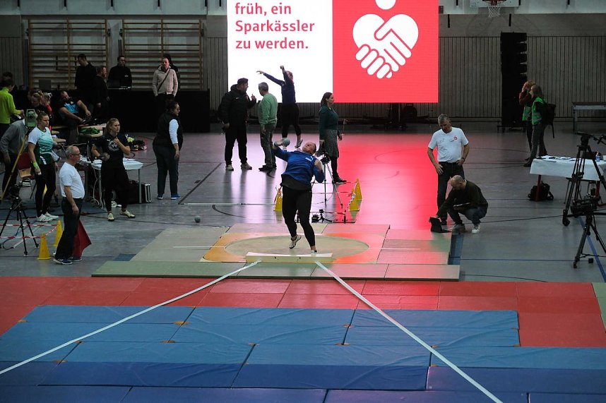 Peter Blei beim Kugelsto&szlig; Indoor