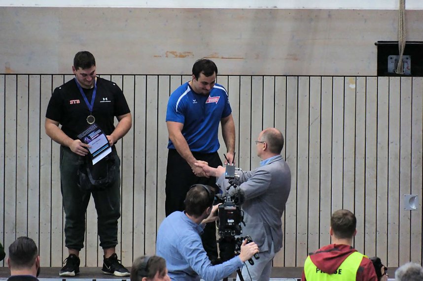 Peter Blei beim Kugelsto&szlig; Indoor