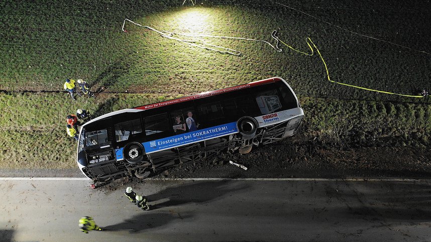 Verunfallter Elektro-Bus