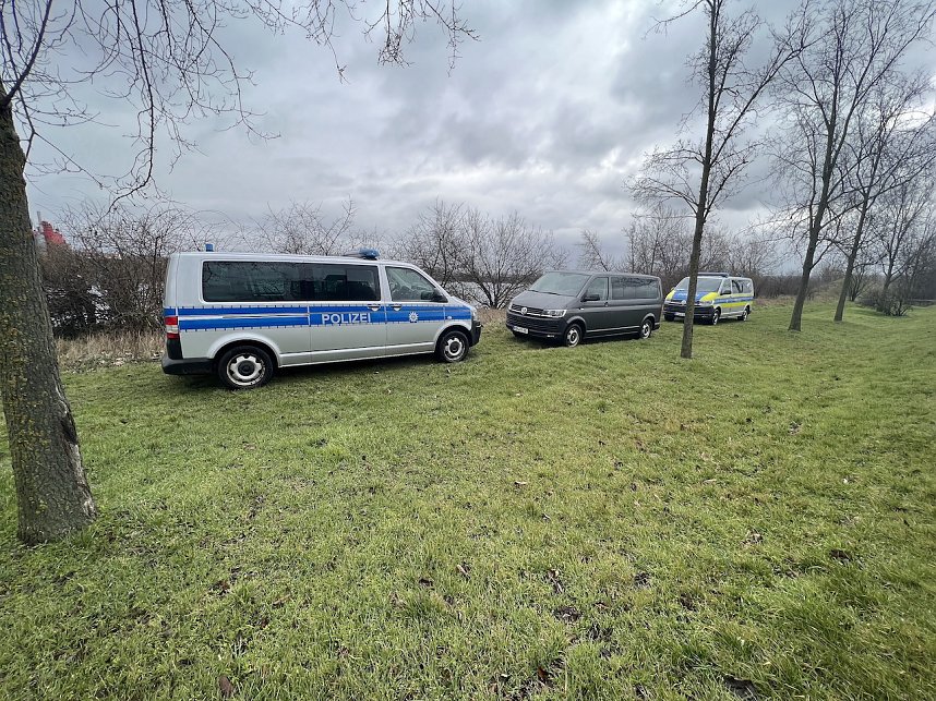 Rettungskr&auml;fte suchen nach vermisster Frau