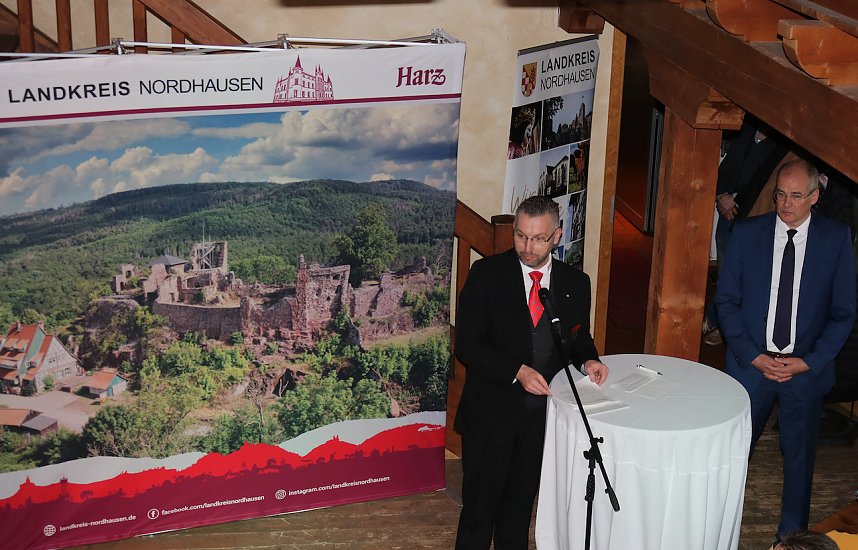 Verleihung der Ehrenamtscard auf Burg Hohnstein