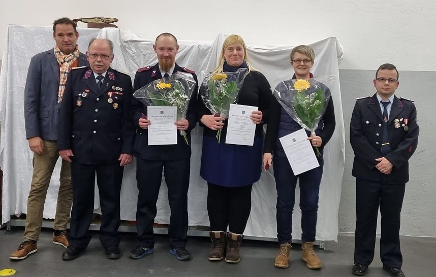 Bef&ouml;rderte Kameradinnen und Kameraden der Heringer Feuerwehr