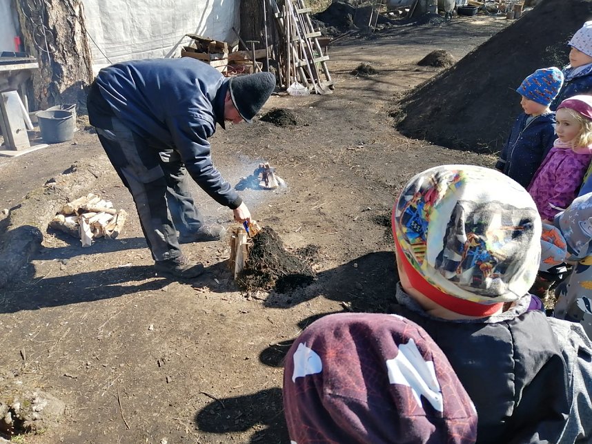 K&ouml;hlern f&uuml;r Kinder