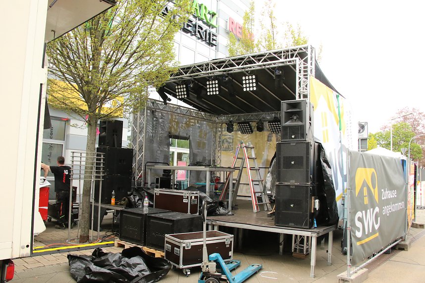 Erste Impressionen vom Bahnhofsfest