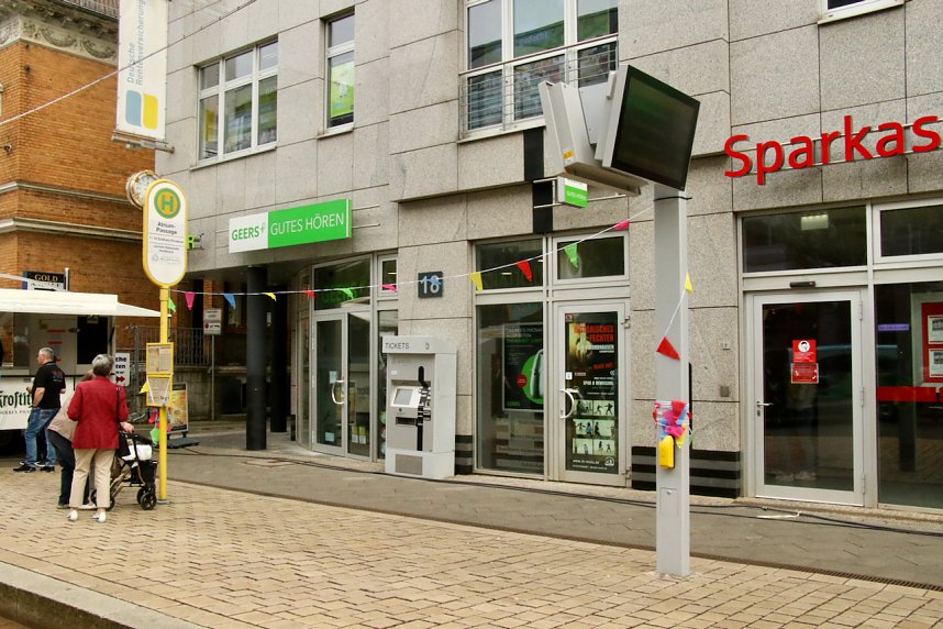 Erste Impressionen vom Bahnhofsfest