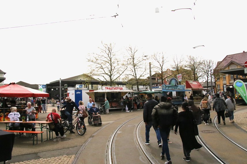 Erste Impressionen vom Bahnhofsfest