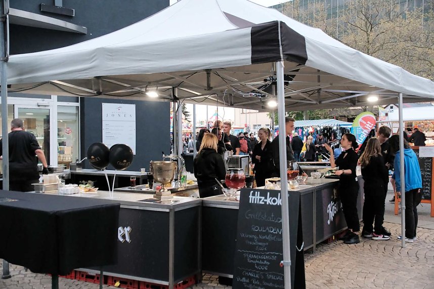 Erster tag des Bahnhofsfestes